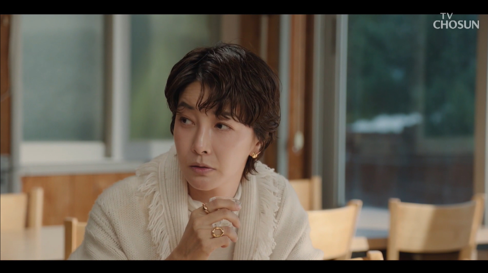 다음생은 없으니까 진서연 wearing PS064E